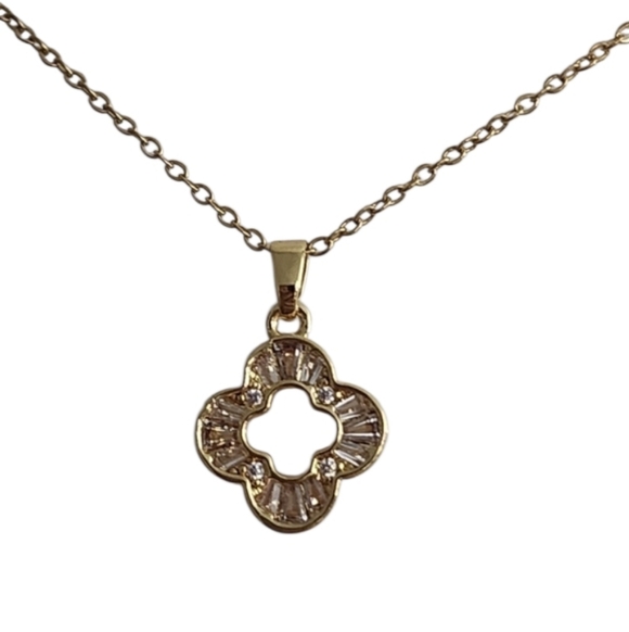 Jewelry - Goldtone Stainless Steel Clover Pendant Rhinestone Necklace